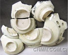 元代各類民用青花瓷器胎體斷面及底部圖示標本。