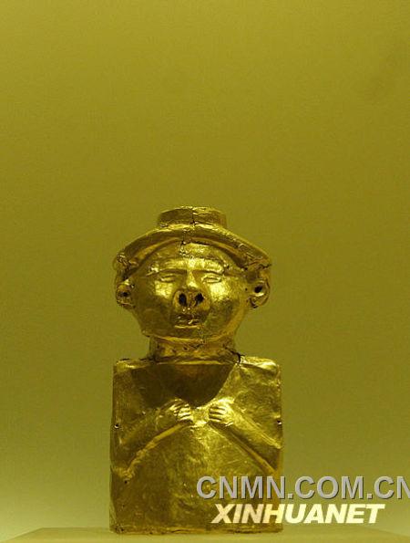 這是哥倫比亞黃金博物館展出的一件古代黃金藝術品(攝于2008年10月29日)。