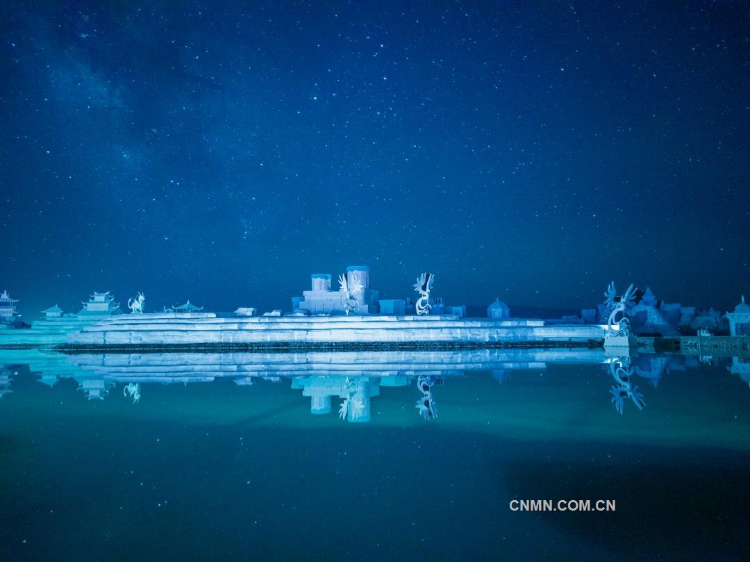 茶卡鹽湖的夜晚